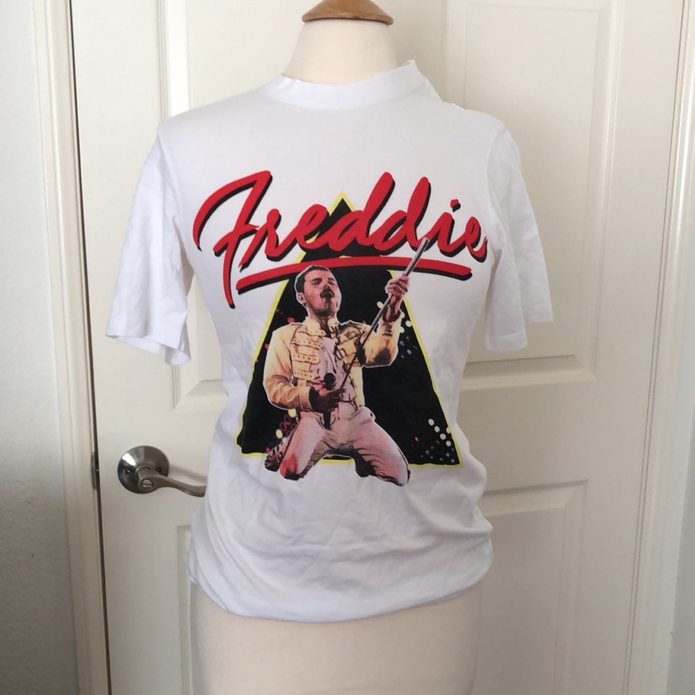 Teen shirts size (man’s size XS )& (lady’s Size S ), two for $8